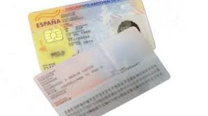 UNA UNIVERSIDAD SANCIONADA CON 20.000 EUROS POR EXIGIR A UN ALUMNO SU DNI COMPLETO PARA EXPEDIR EL TÍTULO DE MÁSTER